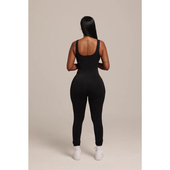 Bold & Beautiful Signature Black Bodysuit | Sculpting One-Piece | Size S | NWOT - Picture 2 of 8